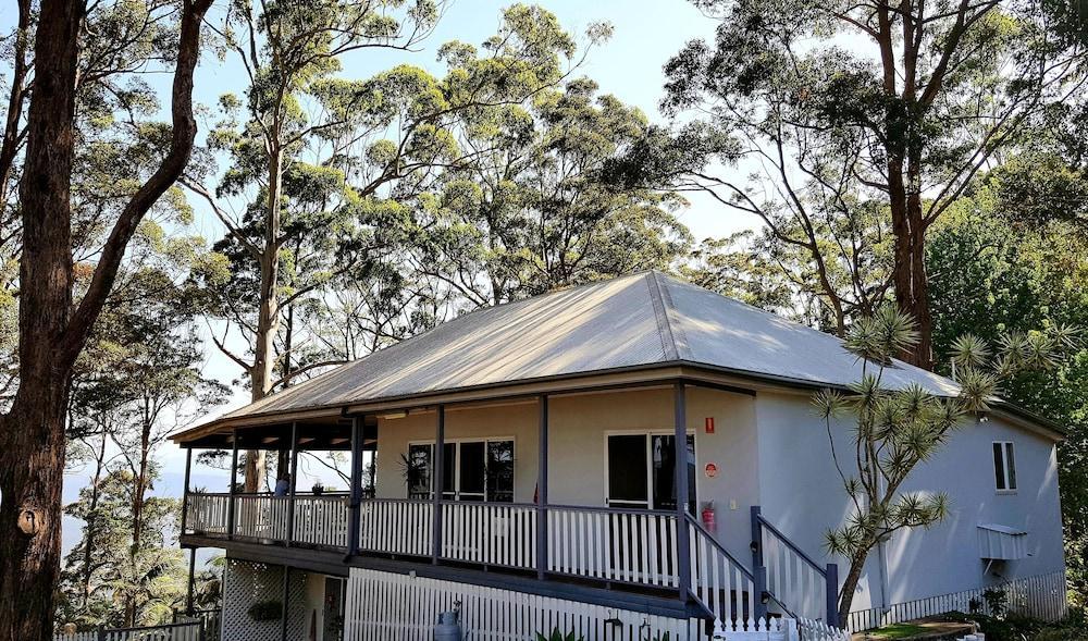 Verandah House Country Estate